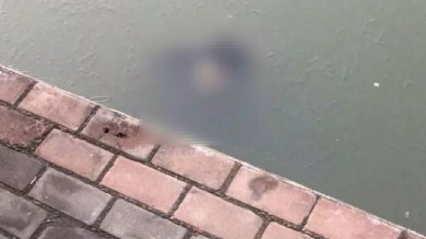 冰面有模糊人臉!男女練車墜水塘 遺體「冰封」浮不出