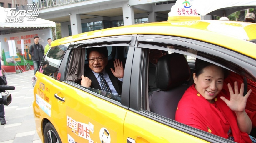 搭小黃付公車費 屏東公車式小黃5日上路