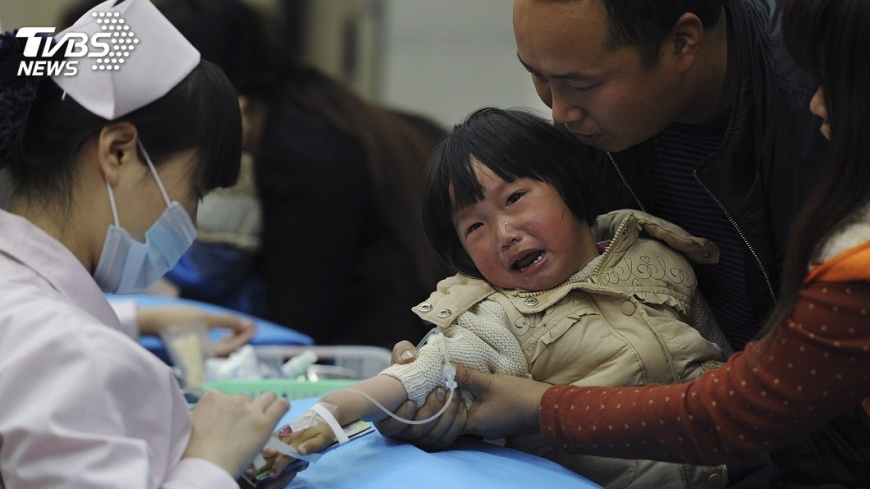 香港流感肆虐 幼稚園小學提前放年假