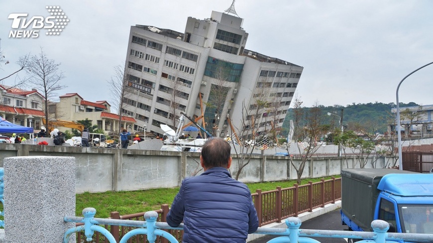 地震躲生命三角大錯特錯? 專家教防災守則