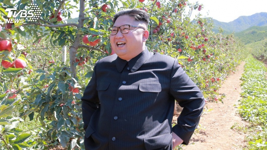 冬奧開幕前閱兵 金正恩:北韓是世界軍事強權