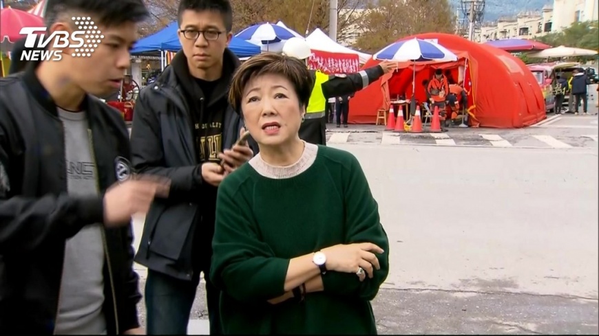 台積電張淑芬赴災區 心情激動允助重建