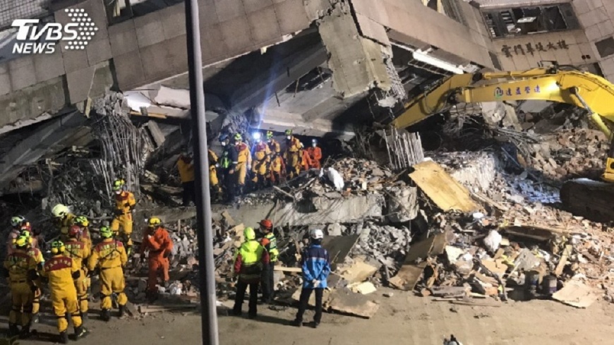 死亡追緝？5陸客先在南迴出車禍　臨時改飯店遇倒塌