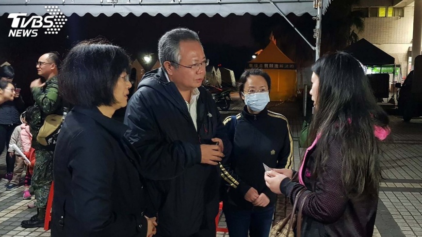 花蓮陸配房屋全倒 海基會探視協助