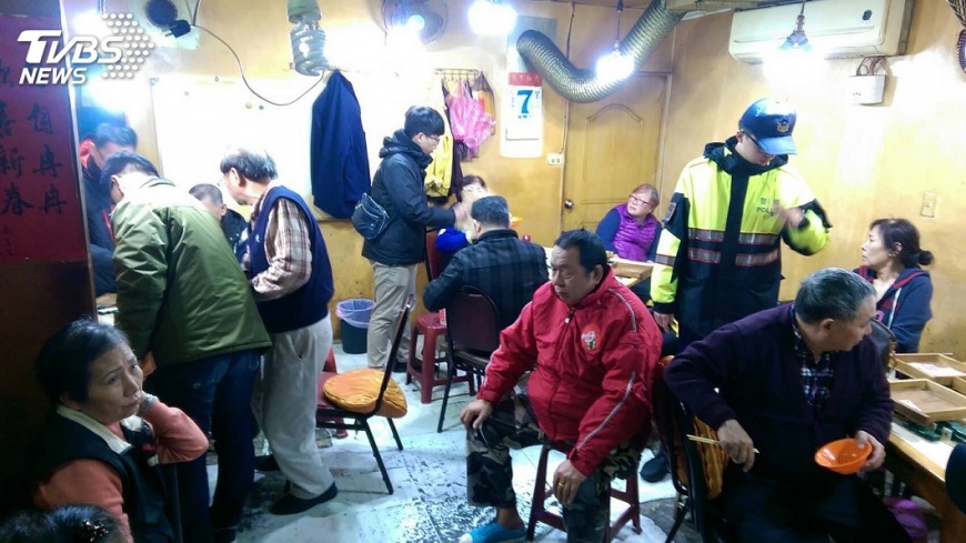 賭性堅強 萬華賭場重起爐灶又15人被逮
