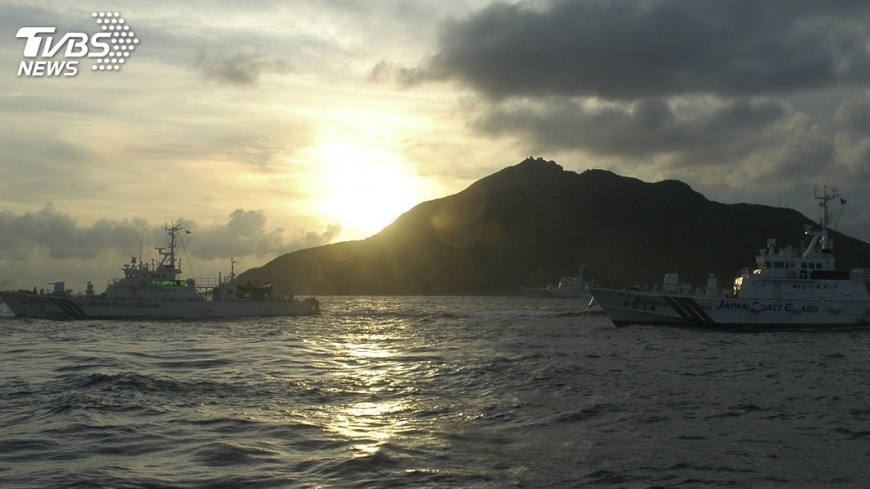 陸海警船駛入釣島海域　傳有類機關炮裝備
