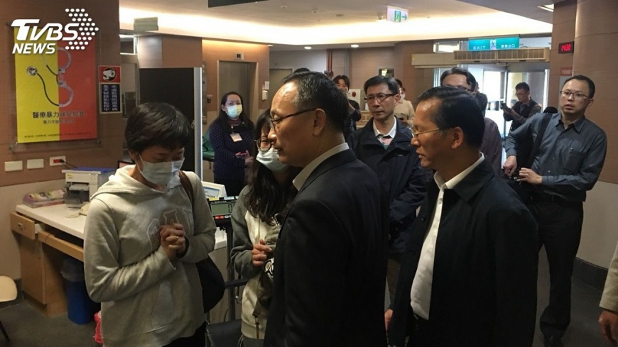 台西警分局長昏倒 送醫恢復生命跡象