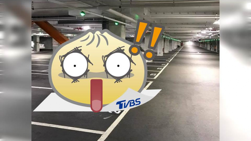 過年好市多現「奇景」 網笑:人潮在高速公路上