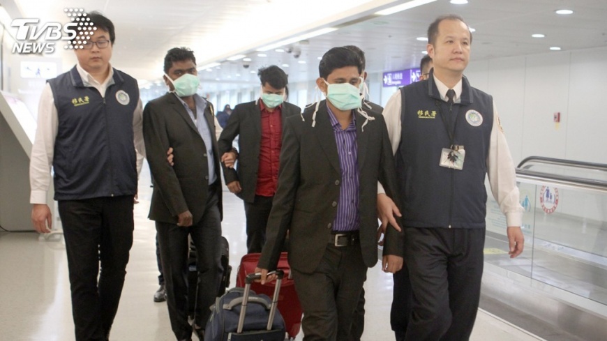 4名孟加拉男持假簽證闖關　遣返出境