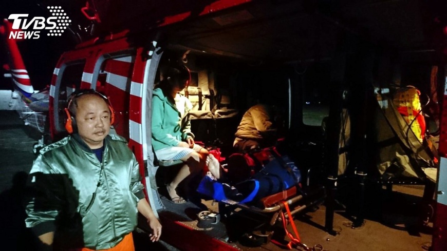 沒有悲傷時間 空勤黑鷹再度暗夜起飛