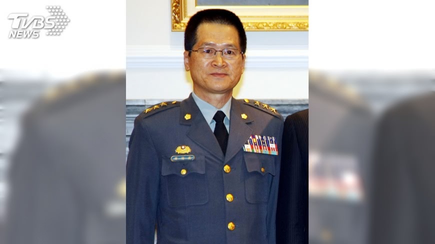 嚴德發耿直救災將軍 領導國軍加強戰備