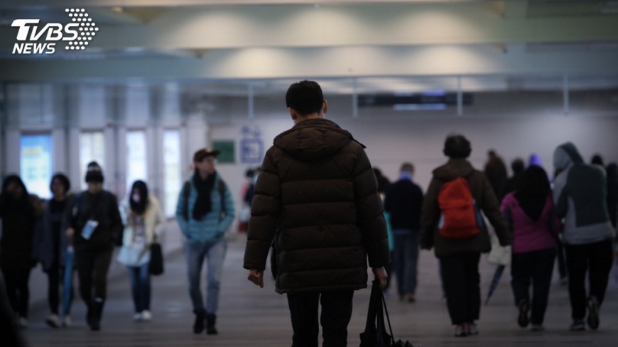 最低工資法公投聽證 黃國昌:拖時間