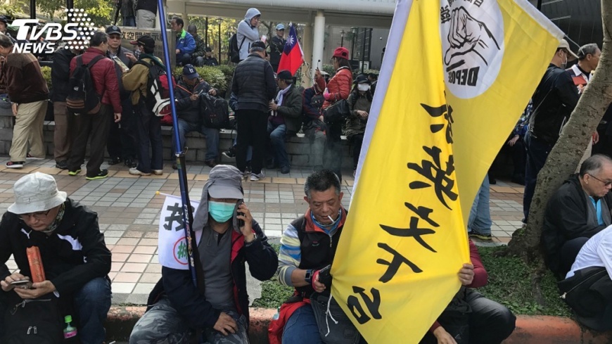 反年改一人重傷 李來希:不排除擴大抗爭