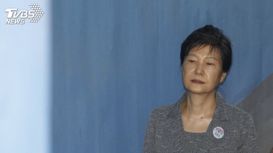 朴槿惠涉貪 檢方以毀憲等罪名求處30年