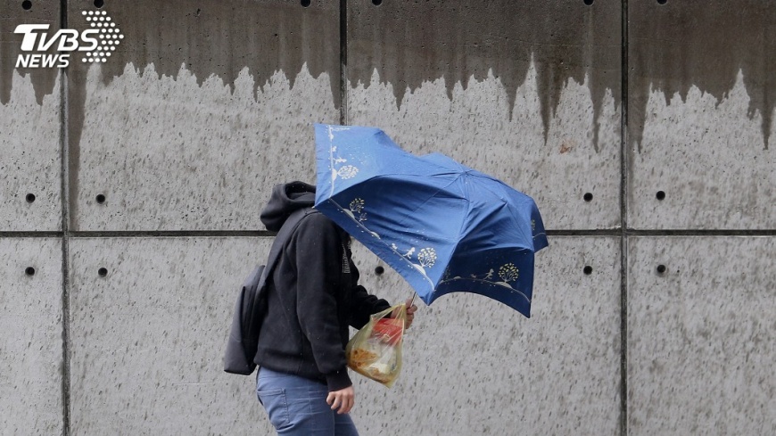 鋒面接近! 大台北雨勢明顯