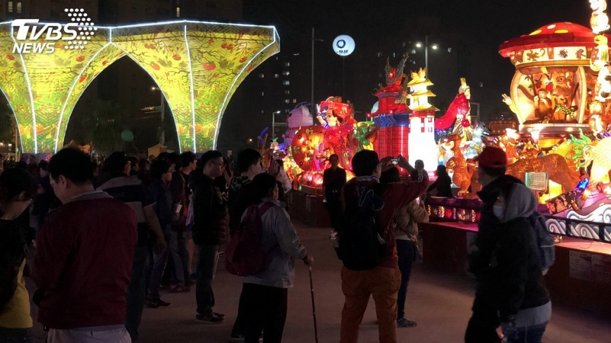 台灣燈會輕鬆逛　免帶現金體驗嗶消費