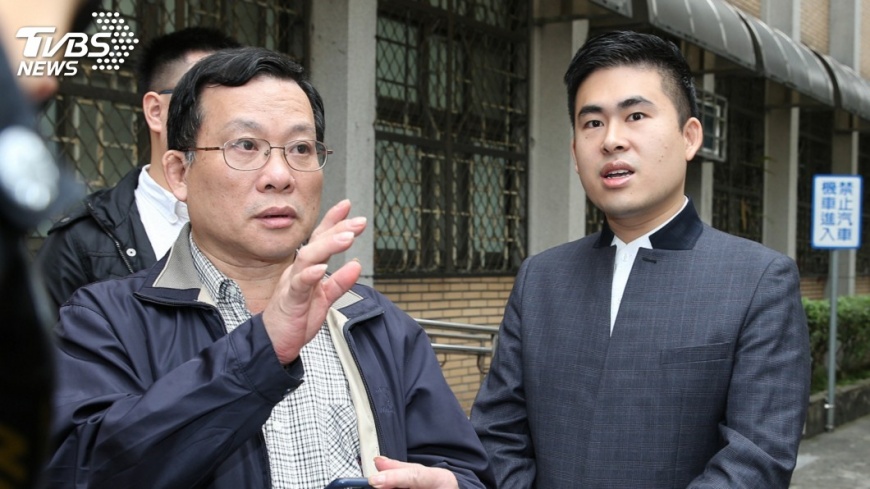 周泓旭案 王炳忠父子出庭作證
