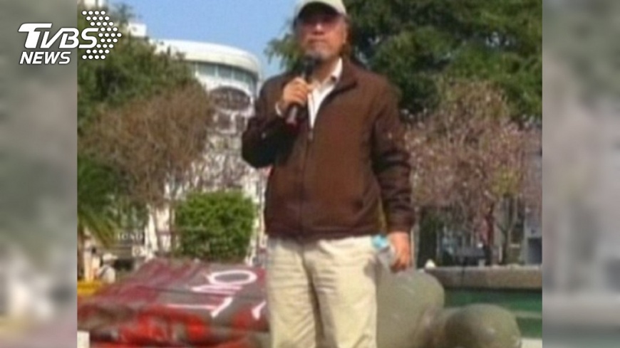 蔡丁貴2014年號召民眾前往湯德章公園,拉下公園內的孫文銅像。圖/TVBS資料畫面
