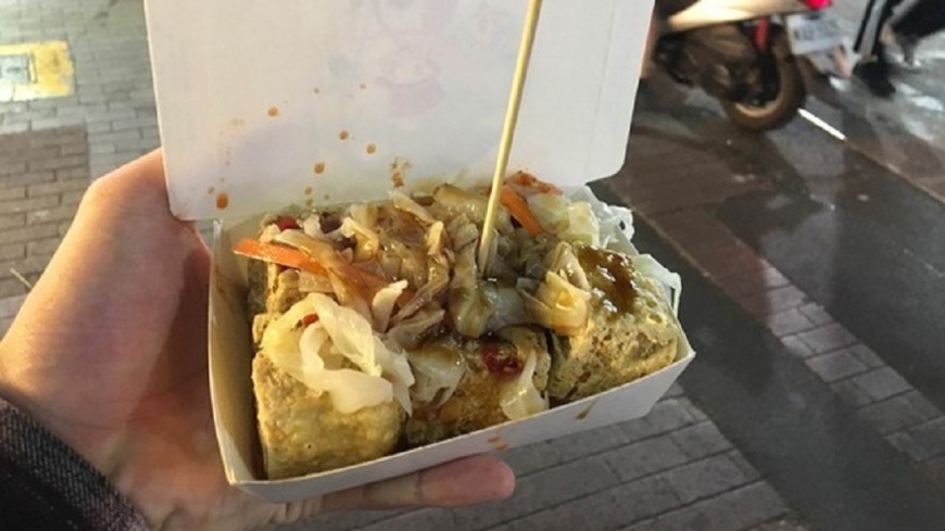 該名網友還說自己嘗試吃了臭豆腐。翻攝／vippers