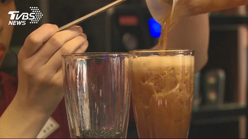 全糖還全燙? 他這樣點飲料怨店員恍神反遭打臉