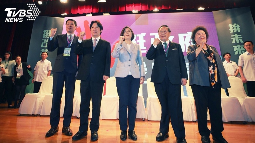 完成年改沒慶祝反而感謝道歉 賴:這不是謙卑什麼才是