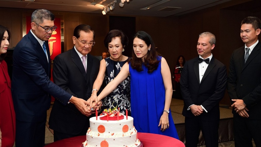 連戰84歲生日禮 連家第9孫即將報到
