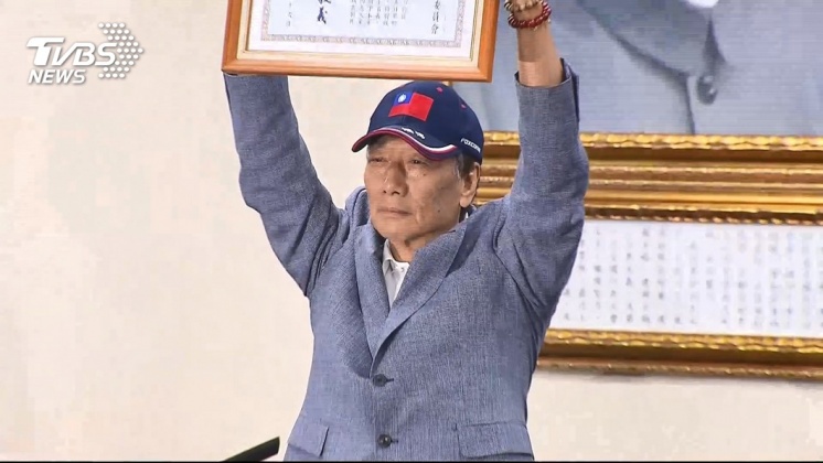 跟國民黨說掰! 他嗆郭「吵著要糖吃」:拜託快獨立參選