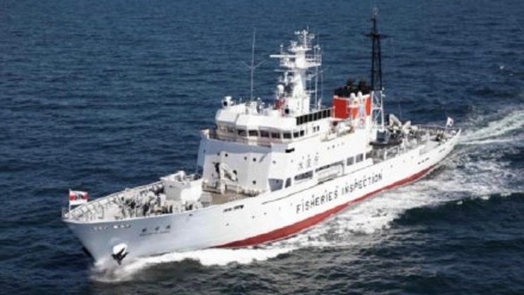 碰撞日本取締船 北韓漁船逾20人飛落海