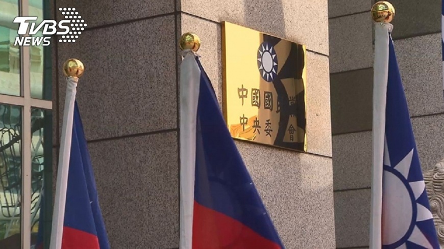 國民兩黨推出的立委不分區名單，各自有其盤算。