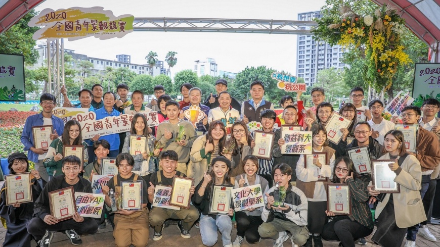捷運幸褔站限時美拍新景點 可互動景觀作品超吸睛