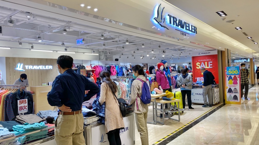 15年來最冷跨年! 義大Outlet保暖衣物買起來 買完直接衝2021義大跨年