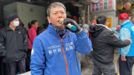 林為洲評阿富汗政變 扯「外來勢力」被網友酸爆