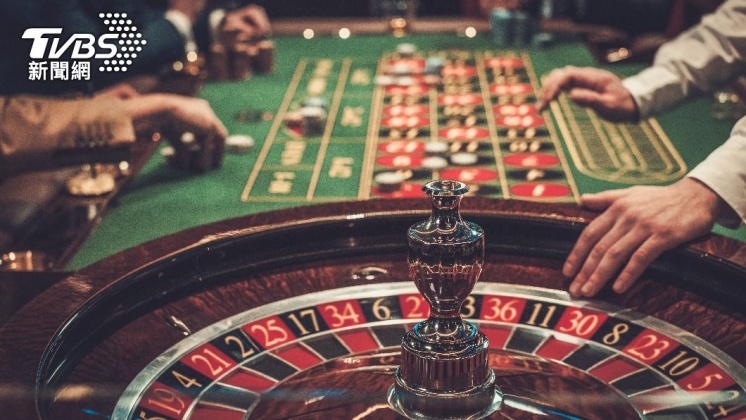 每逢選舉或是大型比賽就會有組頭設計地下賭盤。(示意圖/shutterstock達志影像)