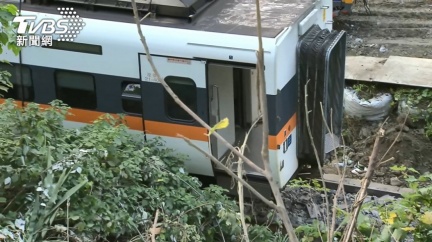 太魯閣號事故造成嚴重死傷,運安會針對細節做調查。(圖/TVBS)