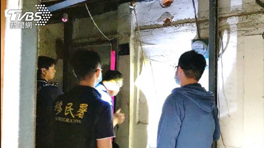 移民署結合檢警調聯手破獲湖口私娼寮。(圖/TVBS)