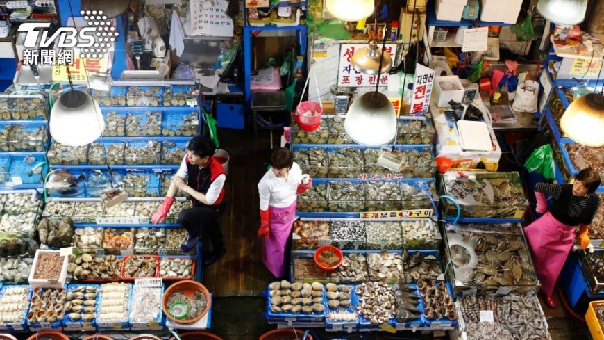 韓國水產業者。(圖/達志影像路透社)