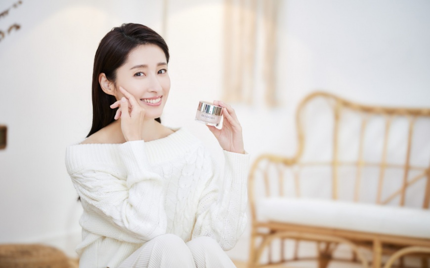 超人氣女星田中千繪居家保養步驟大公開!打造發光美肌的秘訣