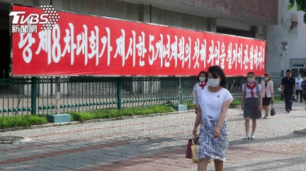 缺糧危機下驚傳平壤民眾一日僅吃一餐。(圖/達志影像美聯社)