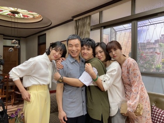 李天柱在《三隻小豬的逆襲》飾演一家之主。(圖/三立提供)