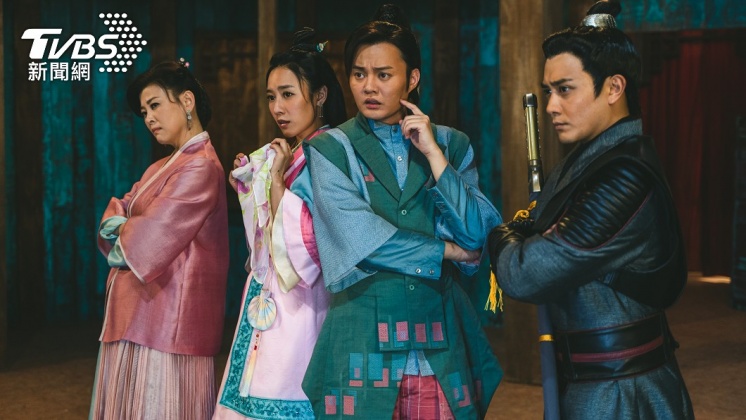 (圖左起)方馨、方宥心、許富凱、張書宇演出《孟婆客棧》。(圖/公視台語台提供)