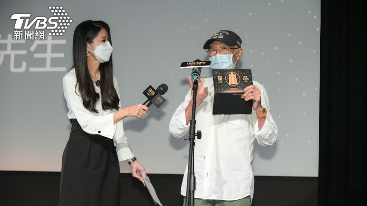 導演林福地盛讚任立渝數十年工作累積的經驗是別人所沒有的。(圖/三立電視提供)