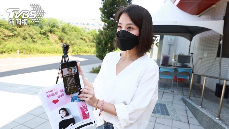 蘇晏霈個人照片被不肖廠商盜圖使用在未代言的產品上,持續1年多。(圖/民視提供)