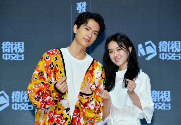 石知田在劇中飾演「花仙子」,而邱偲琹則飾演熱愛研究都市傳說的直播主。