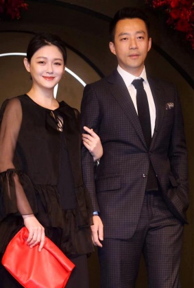 不少網友猜測大S與汪小菲已離婚。(圖/翻攝自大S臉書)