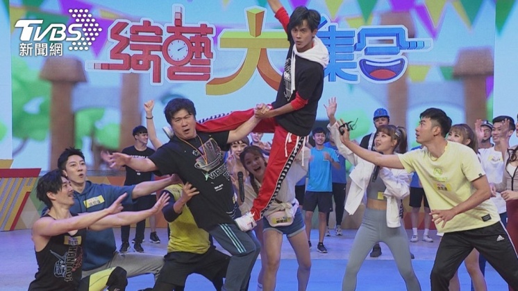 阿翔狠踩胡瓜30秒。(圖/民視提供)