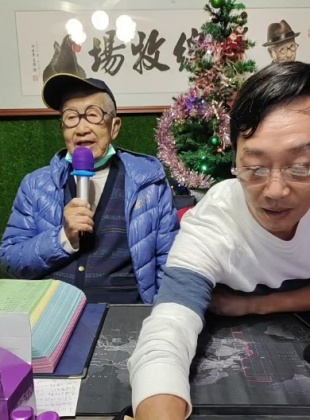 脫線現專心經營自家牧場同時身兼直播主。（圖／翻攝自脫線臉書）