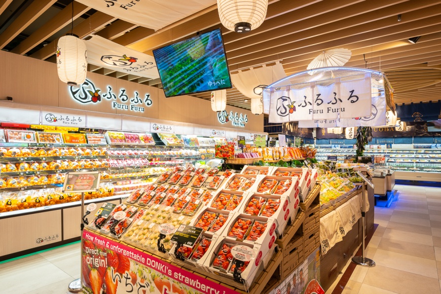 店舖內提供多元日本蔬果。(圖/業者提供)