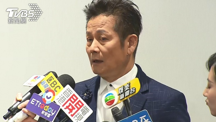 徐乃麟感嘆這2、3年演藝圈很多人身體出狀況。(圖/TVBS)