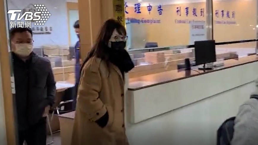 李天怡交保。(圖/TVBS)