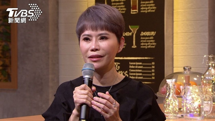 詹雅雯上音樂節目《那些年。那些歌》。(圖/年代提供)